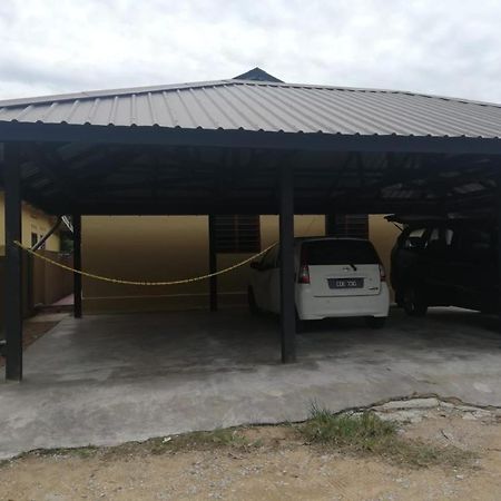 Homestay Ibu Pekan Luaran gambar