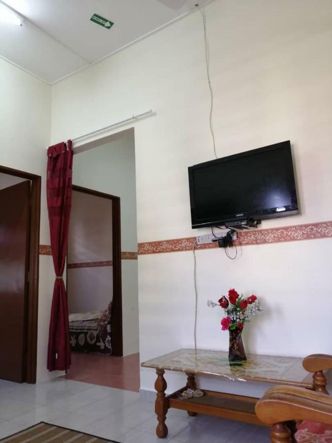 Homestay Ibu Pekan Luaran gambar