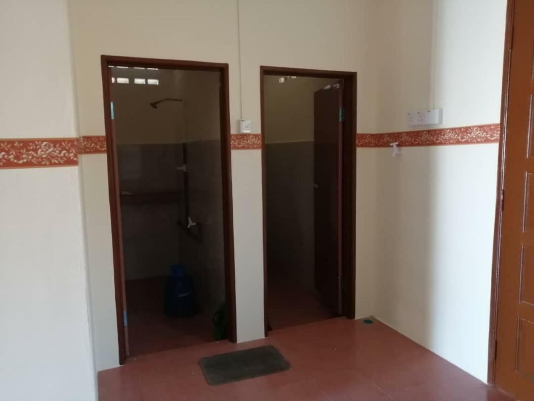 Homestay Ibu Pekan Luaran gambar
